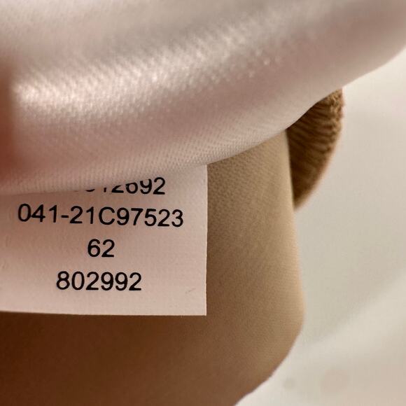 CHICOS NWT Juliet Slim Leg Pull on Elastic Waist Pants in Brown Khaki // 2 - Picture 9 of 13